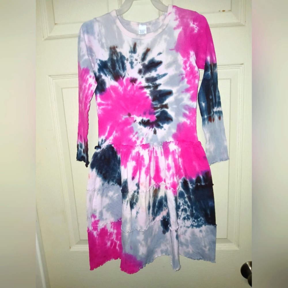 Dharma Tradingg Co. Pink and Black Tie-Dye Dress Size 8